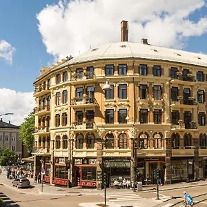 Cochs Hotel 2*