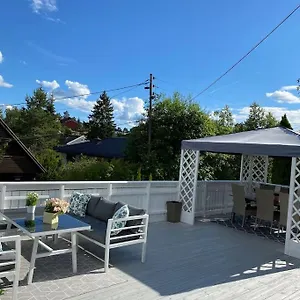 Flott Enebolig Med Kort Vei Til Sentrum