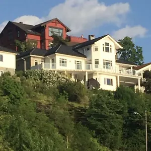 White Eagle By The Fjord Apartment