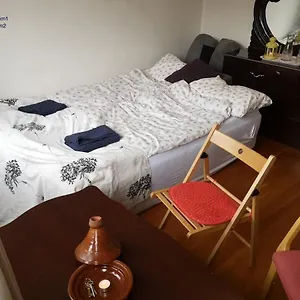 Toyen Rum i privatbostad